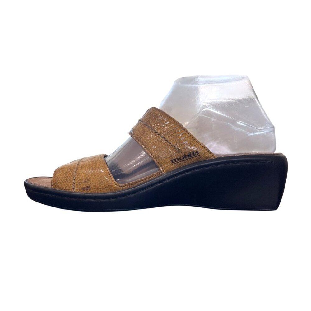 Mephisto Ularia Mobils Sandal Yellow Textured Leather AirRelax 40 EU / 9.5-10 US - Picture 4 of 9